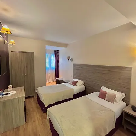 Hotel Etoile Lodge, Sure Collection By Western Thoiry (Yvelines)
