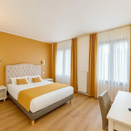 Etoile Lodge, Sure Collection By Western 3* Thoiry (Yvelines)