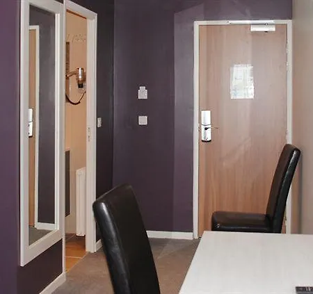 Etoile Hotel Thoiry (Yvelines)